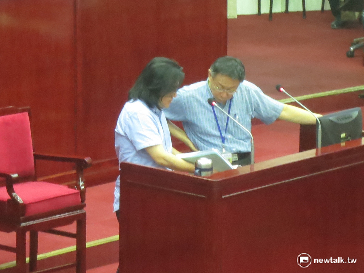 台北市長柯文哲7日下午 赴議會備詢。 圖：呂佳峻/攝