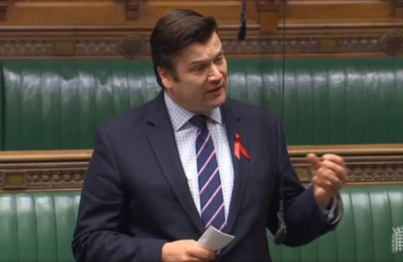 英國國會議員海皮（James Heappey）表示，如果確定俄羅斯在烏克蘭使用化學武器，英國有可能繞過北約決議機制，對俄羅斯的行為直接作出回應。 圖：翻攝推特@DalbidEU