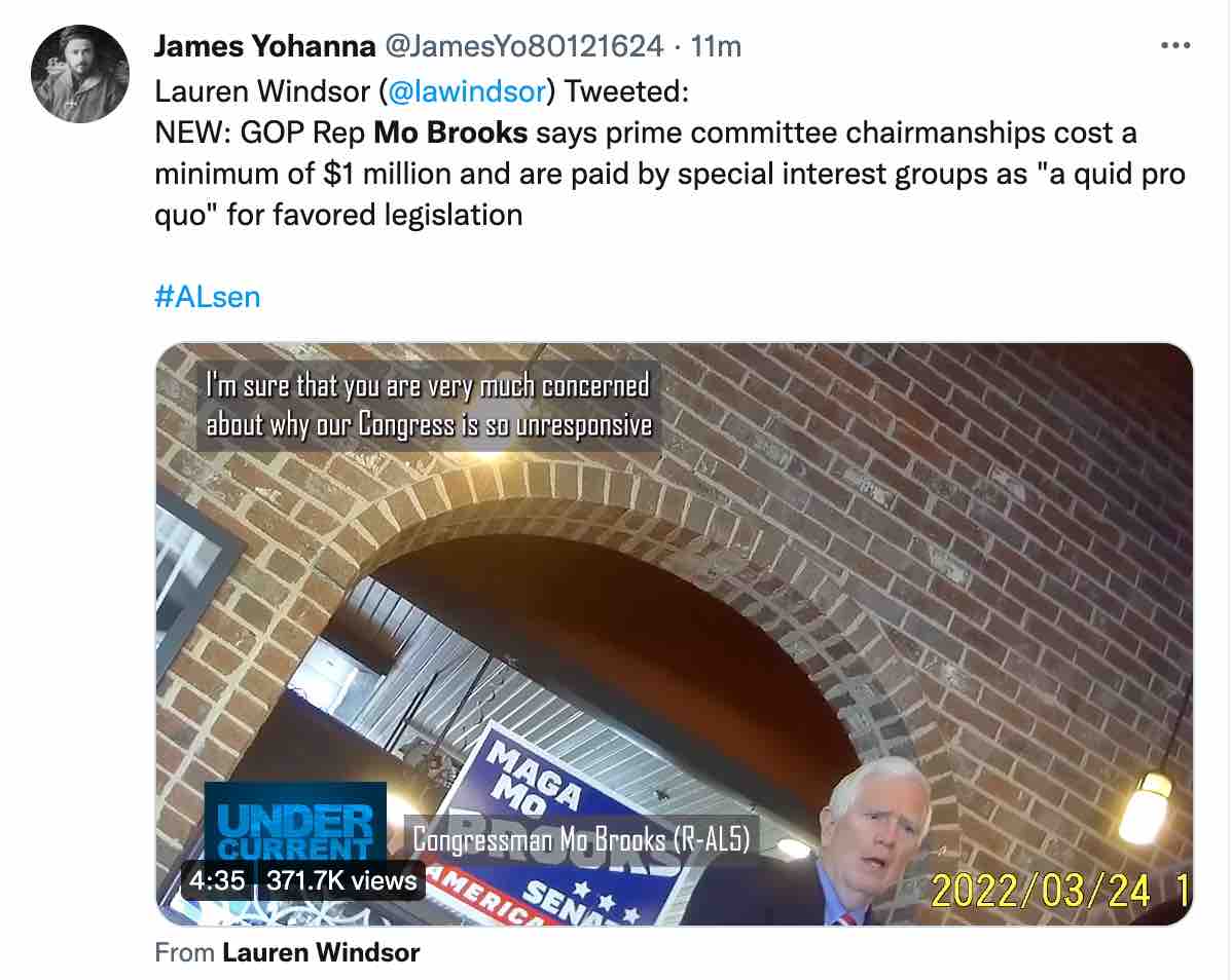 一段美國阿拉巴馬州共和黨眾議員布魯克斯（Mo Brooks）公開駁斥「美國國會腐敗體系」的影片在社交媒體上流傳。 圖：截圖自＠JamesYo80121624推特