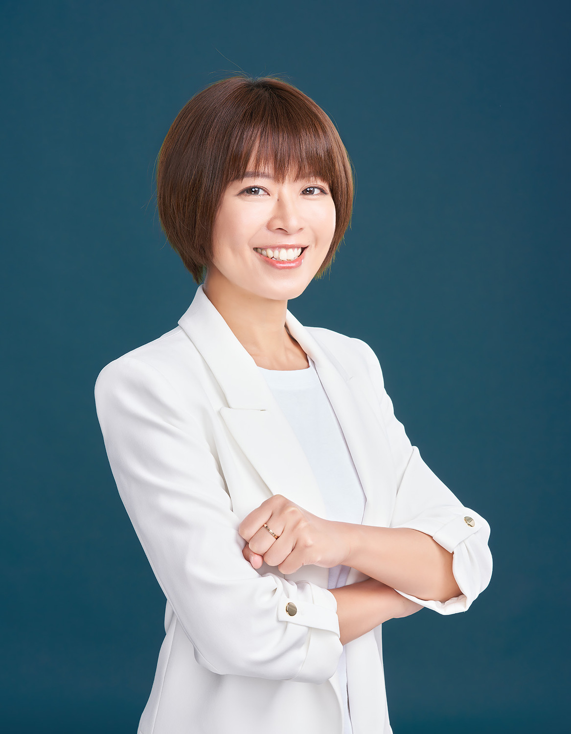 江怡臻表示，曾提議成立雙北照顧人員資料庫，而中央近期也因應成立居家托育媒合平台，新北市也規劃了居家保母媒合平台，這些都可以協助解決照顧人力不足的問題，讓家長方便找到合格、就近的保母。 圖：江怡臻服務處提供