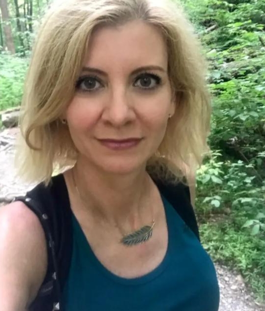 51 歲的奧索亞·加爾（Orsolya Gaal）的屍體在一個行李袋內被人發現。 圖 : 翻攝自奧索亞·加爾臉書