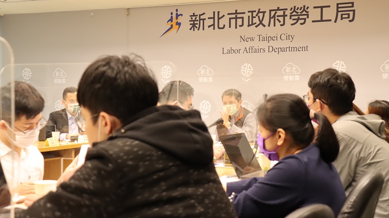 勞工局長陳瑞嘉強調「今天只是開始，絕不會是最後一次」，勞工局將持續推動外送平台業者、工會及外送員代表協商，為下一場對話做準備。 圖：新北市勞工局提供