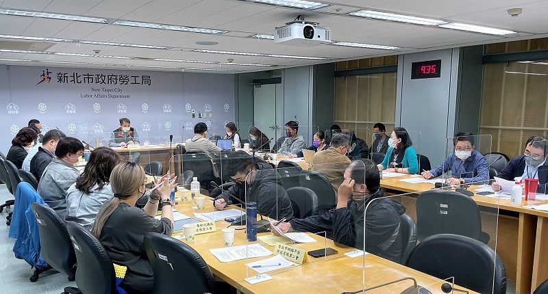勞工局希望透過自治條例的立法，規範平台業者義務，同時也保障外送員權益。 圖：新北市勞工局提供