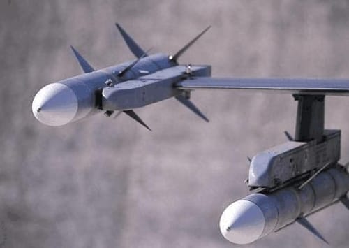 美軍的機載AIM-120導彈。 圖 : 翻攝自KKNews