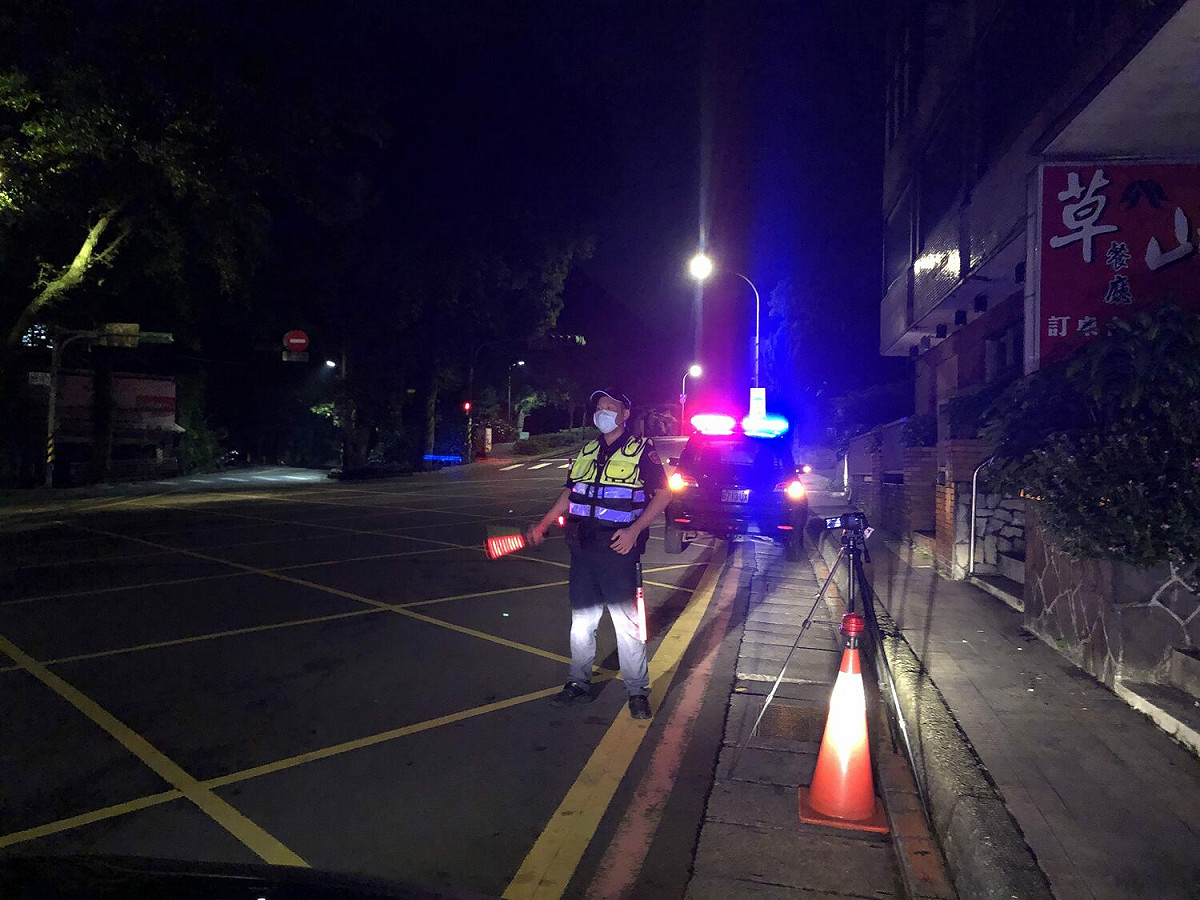 因應天琴座流星雨極大期，陽明山將實施彈性交通管制。 圖：台北市交通警察大隊／提供
