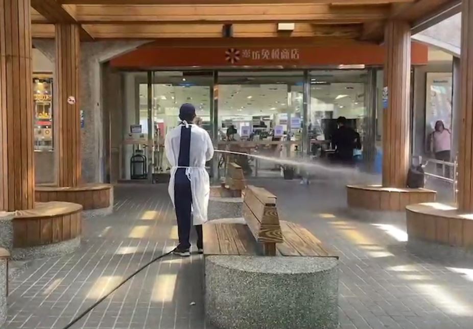 屏東不再公布確診者足跡，但清消工作仍照常。 圖：屏東縣政府提供