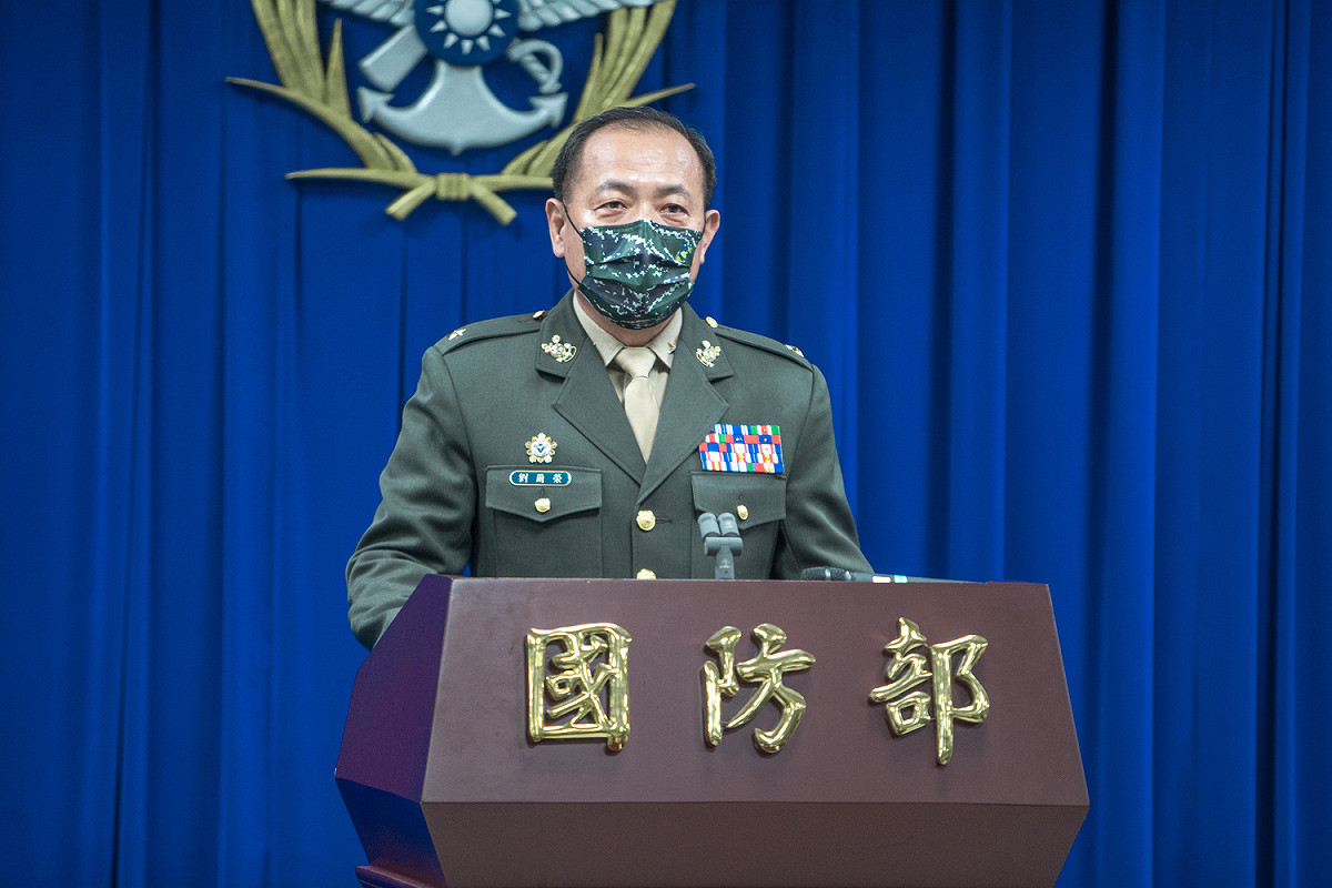 劉爾榮少將日前說明，漢光演習採圖上兵推能更詳實探討戰術戰法。 圖：國防部提供（資料照片）