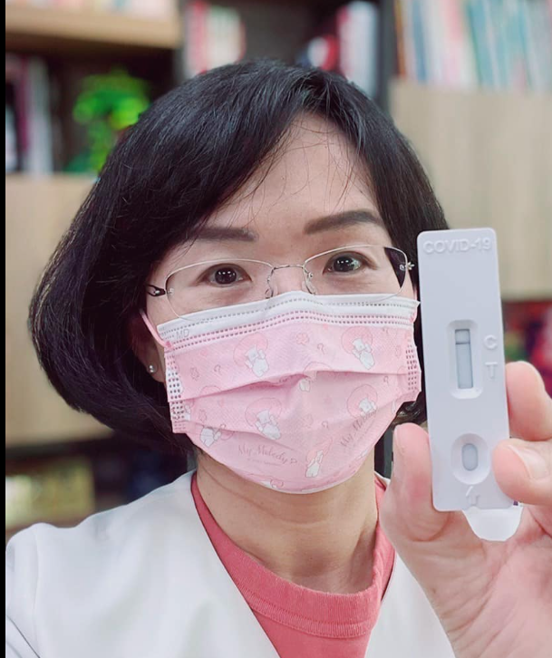 立法委員蘇巧慧國會辦公室傳有助理快篩陽性，但蘇巧慧快篩陰性。 圖：擷自蘇巧慧臉書