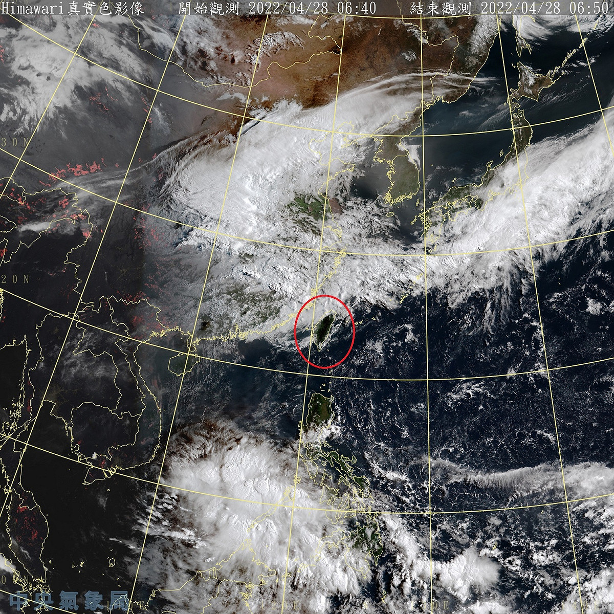 今天受到東北風影響，東半部地區仍有局部短暫陣雨或雷雨，而南部地區與基隆北海岸亦有局部短暫陣雨。 圖：中央氣象局/提供