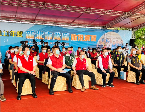 水利局今(28)日在泰山區中港西抽水站舉辦111年度防汛演習。 圖：新北市水利局提供