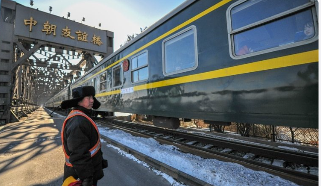 朝中列車因為疫情關係，目前停止營運。 圖：翻攝自微博