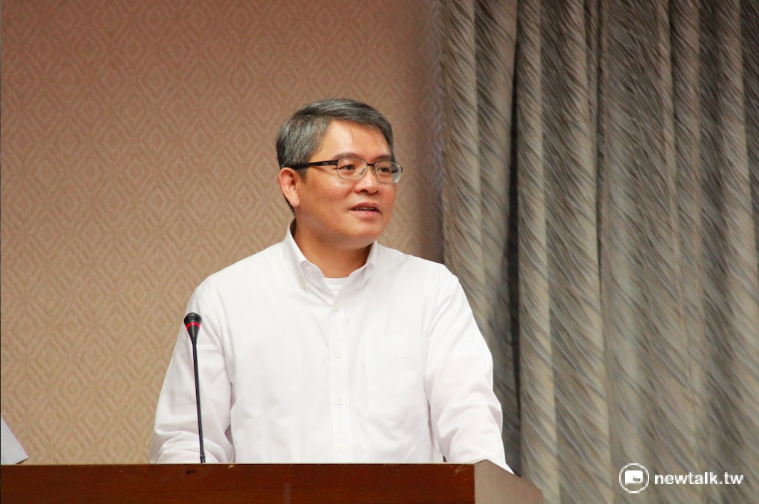 內政部次長花敬群14日受訪表示，他們樂見開發「太平水」行銷太平島。 圖：新頭殼資料照片