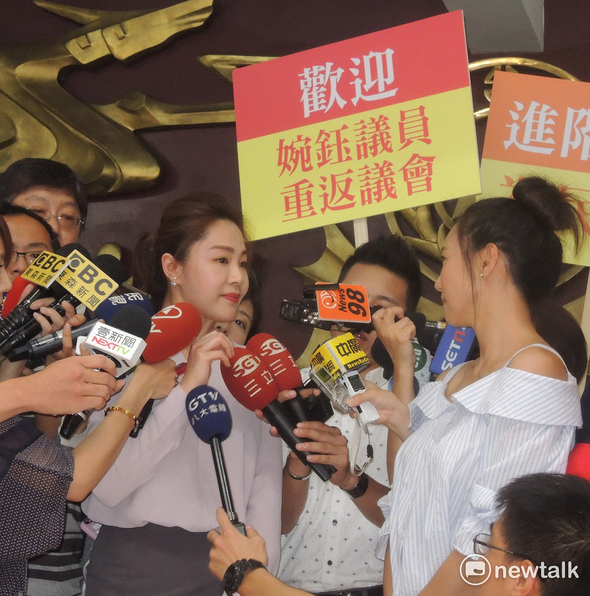 李婉鈺議場外爭議不斷，自從感情失利後經常喝酒鬧事。 圖：新頭殼資料照片