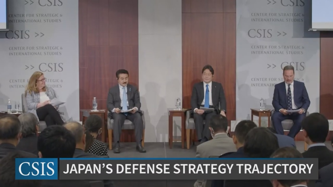 美國跨黨派外交政策智庫「戰略暨國際研究中心」邀請日本前防衛大臣小野寺五典和前外務副大臣佐藤正久對東亞局勢進行分析討論。 圖：截取YouTube/CSIS頻道
