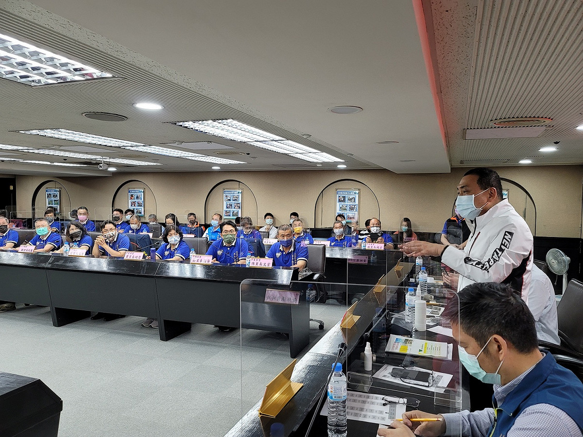 侯友宜參加五股行動治理。 圖：新北市民政局提供