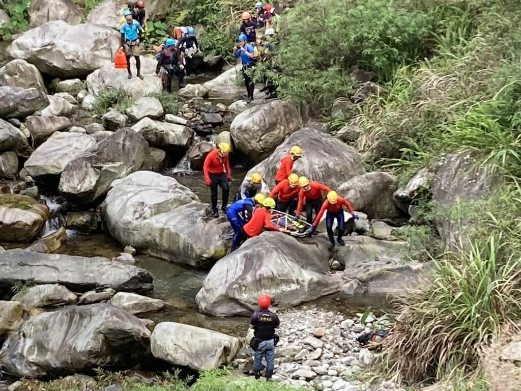 台大研究生八仙山溯溪 母親節失足摔落邊坡不治