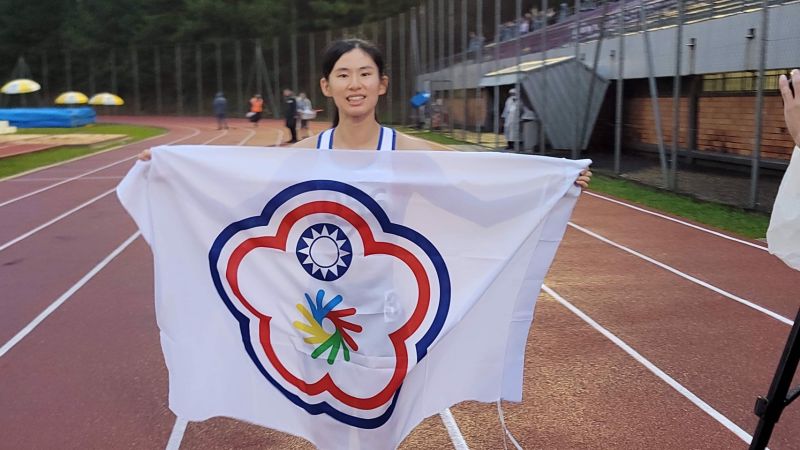 聽奧美女許樂跨欄奪金。 圖／奧會提供