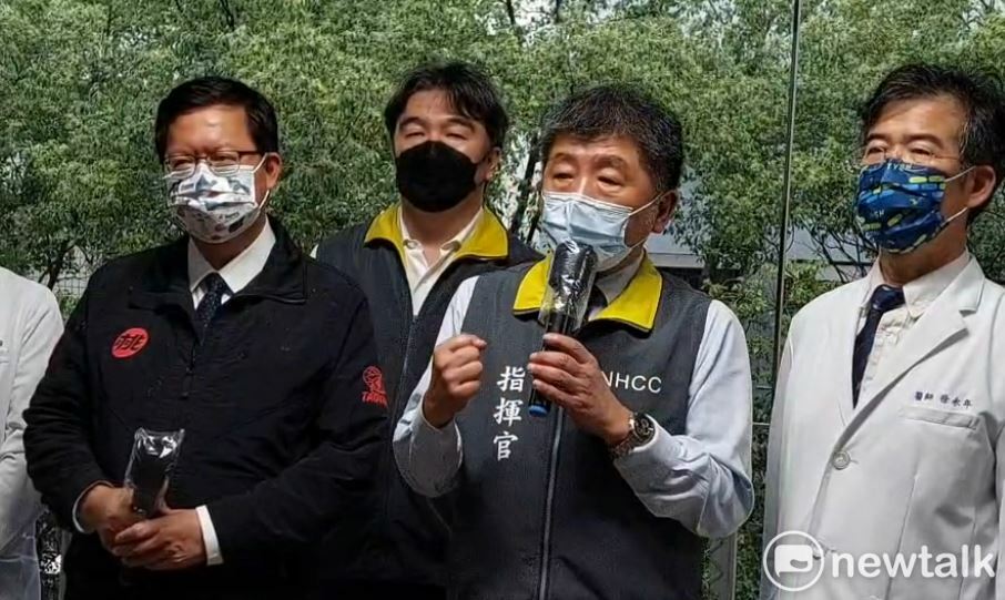 陳時中說明「快篩陽視同確診」擴大適用範圍仍有法律問題需多方面考慮。 圖：林昀真／攝