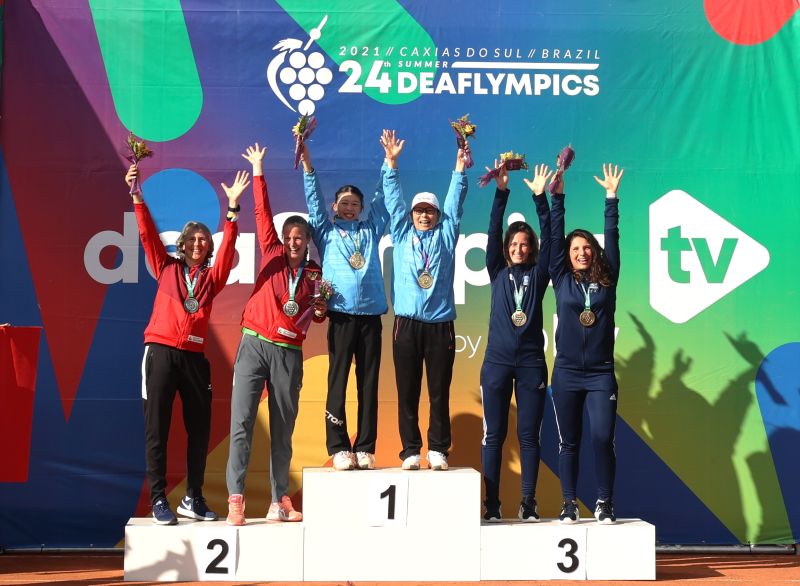 網球女雙衛冕成功 奪下我代表團第二金。 圖／體育署提供