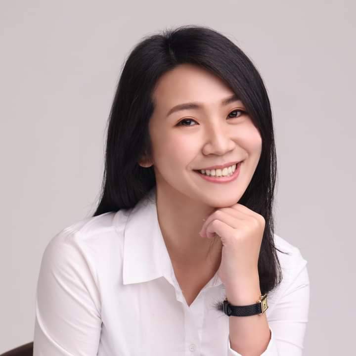 李雨蓁諷「KMT高雄閃兵部隊」選高雄市長。 圖:翻攝臉書（資料照）