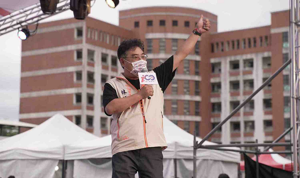 嘉義高工百年校慶演唱會的重要推手家長會會長林怡華。 圖：嘉義高工/提供