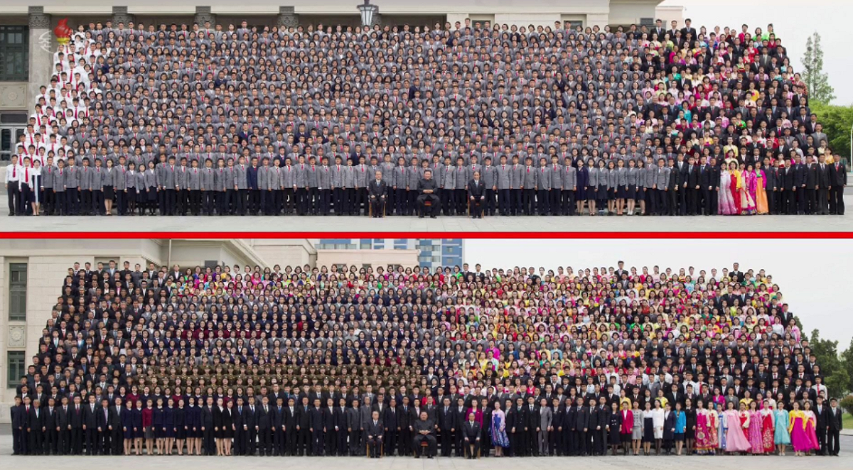 4月25日舉行的建軍節活動中，金正恩與上萬人脫罩大合影，被認為是此波疫情大規模擴散的主因 圖：擷取自朝鮮中央電視台