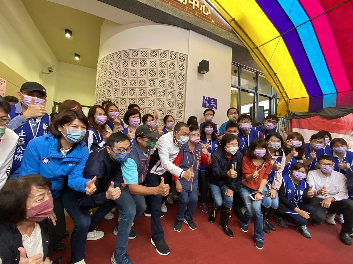 侯友宜出席汐止新昌市民活動中心啟用。 圖：新北市民政局提供