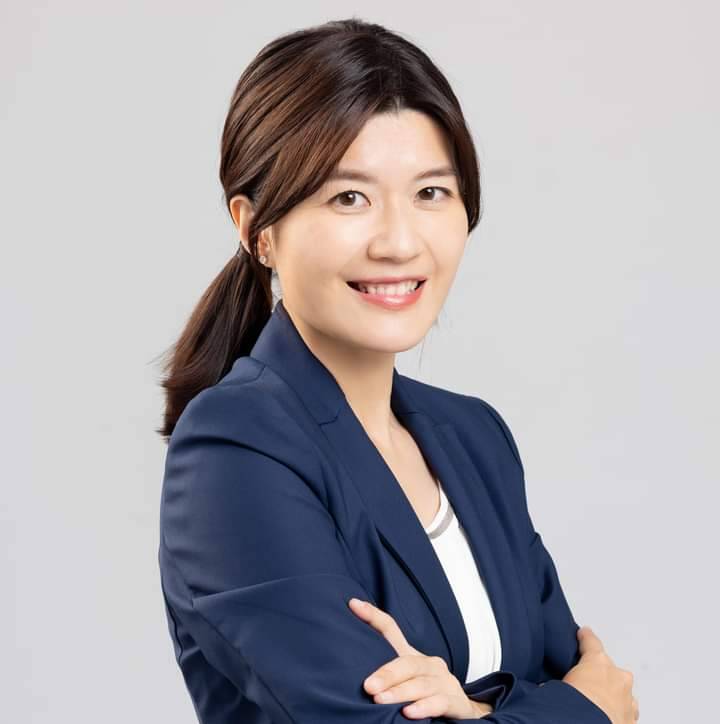 魏筠是政治受難者魏廷朝之女，這次參選中壢區市議員，受到市長鄭文燦力挺。