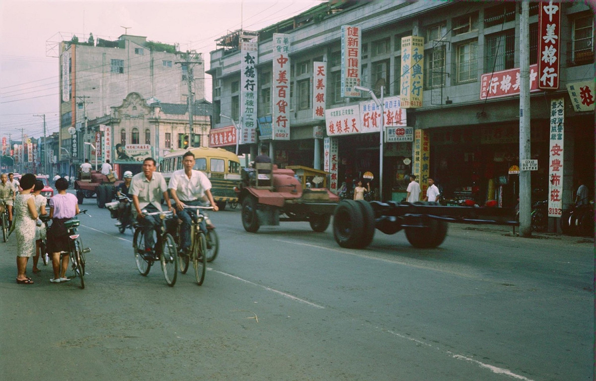 美軍駐台時台中的街景。 台中市政府文化局/提供