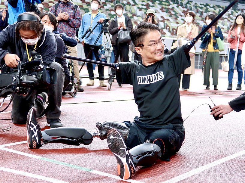 日本作家乙武洋匡 圖 : 翻攝自乙武洋匡推特