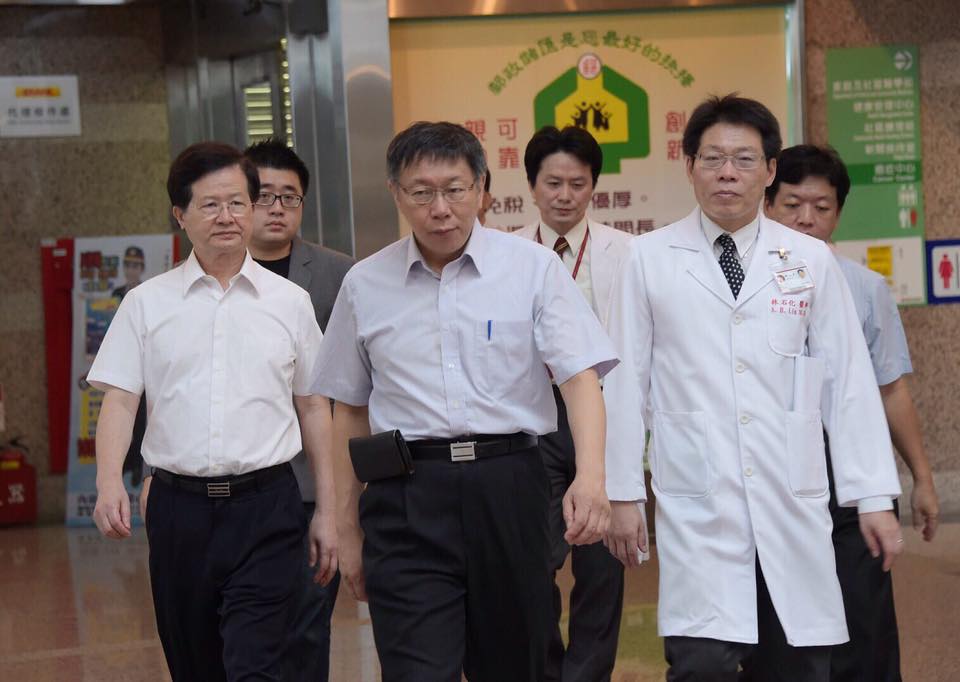 針對台鐵爆炸案，台北市長柯文哲9日上午表示，此事件「恐慌效果大於實際傷害」，事發當時要先安定民心。 圖：台北市政府提供