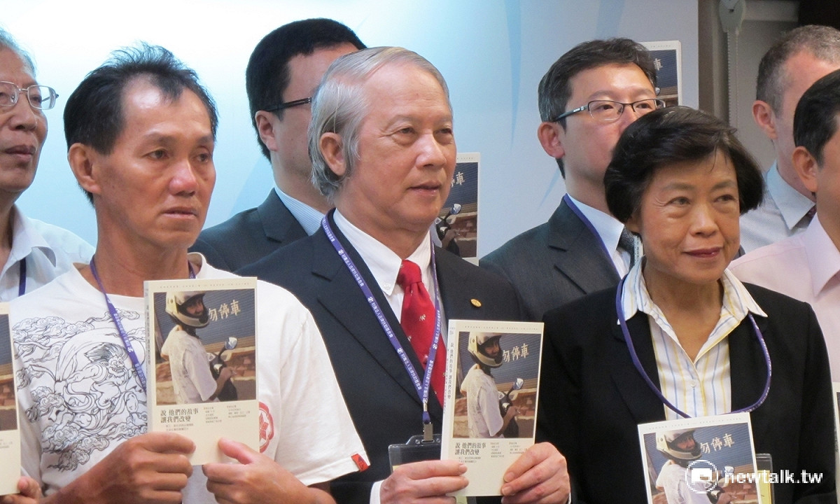 司法院長賴浩敏22日出席法扶12週年活動時，為自己從事的司改做辯護。 圖：林朝億/攝