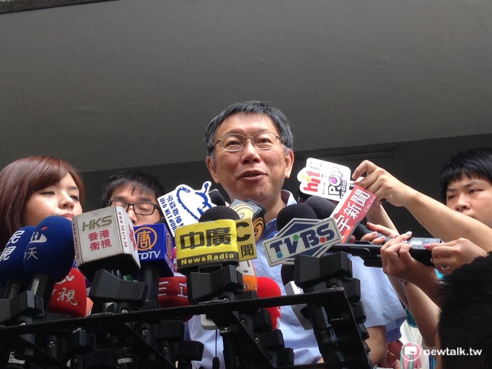 台北市長柯文哲25日上午出席「2016年海峽兩岸青年論壇-台灣行程開幕式」。 圖：呂佳峻/攝