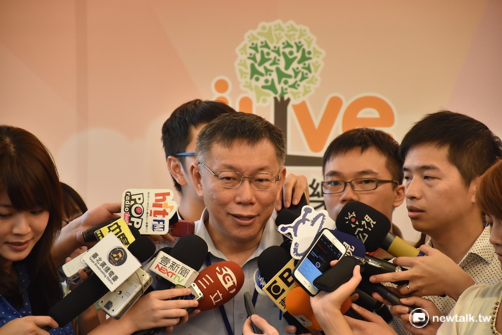 談及2日上午騎youbike上班心得，台北市長柯文哲認為，北市樹蔭還是不夠多，另外，空污也是另一大問題，因此，台北要成為文明城市，還有許多東西要一步一步做。 圖：陳又瑞/攝