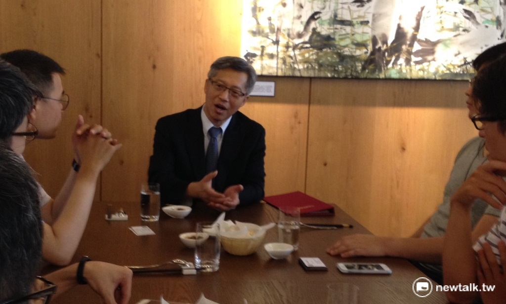中研院院長廖俊智5日邀請媒體茶敘，席間暢談對於籌建中研院南部分院的3大願景。 圖：周富美/攝