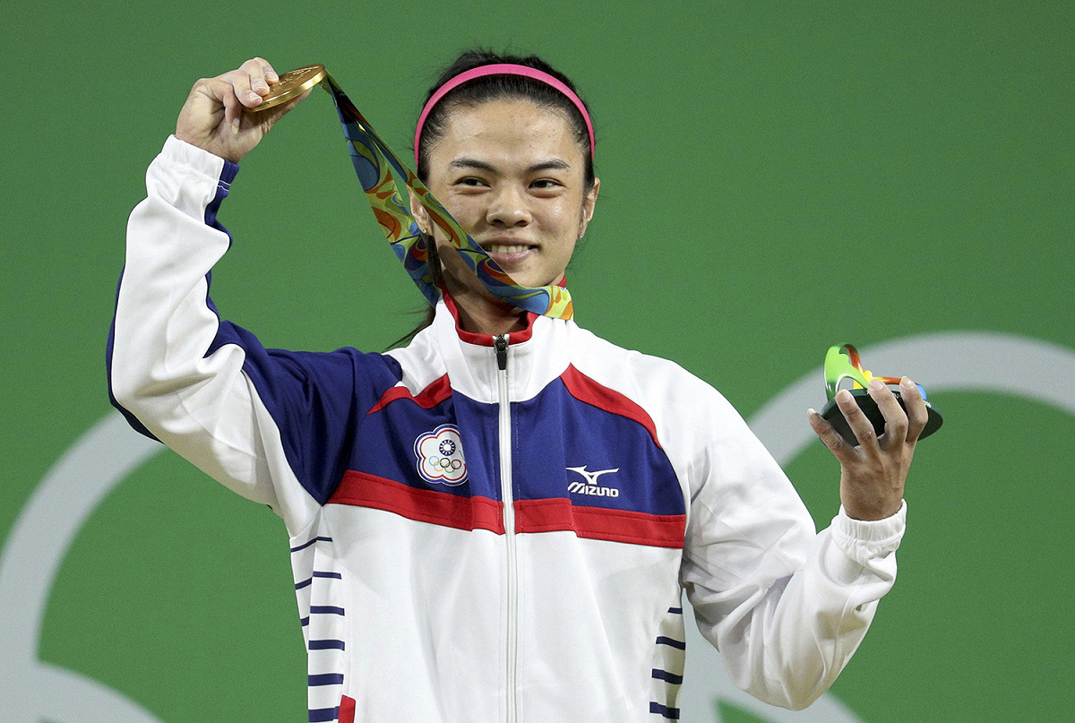 台灣舉重女將許淑淨成台灣體育史上首位雙金運動員。 圖：達志影像/路透社資料照片