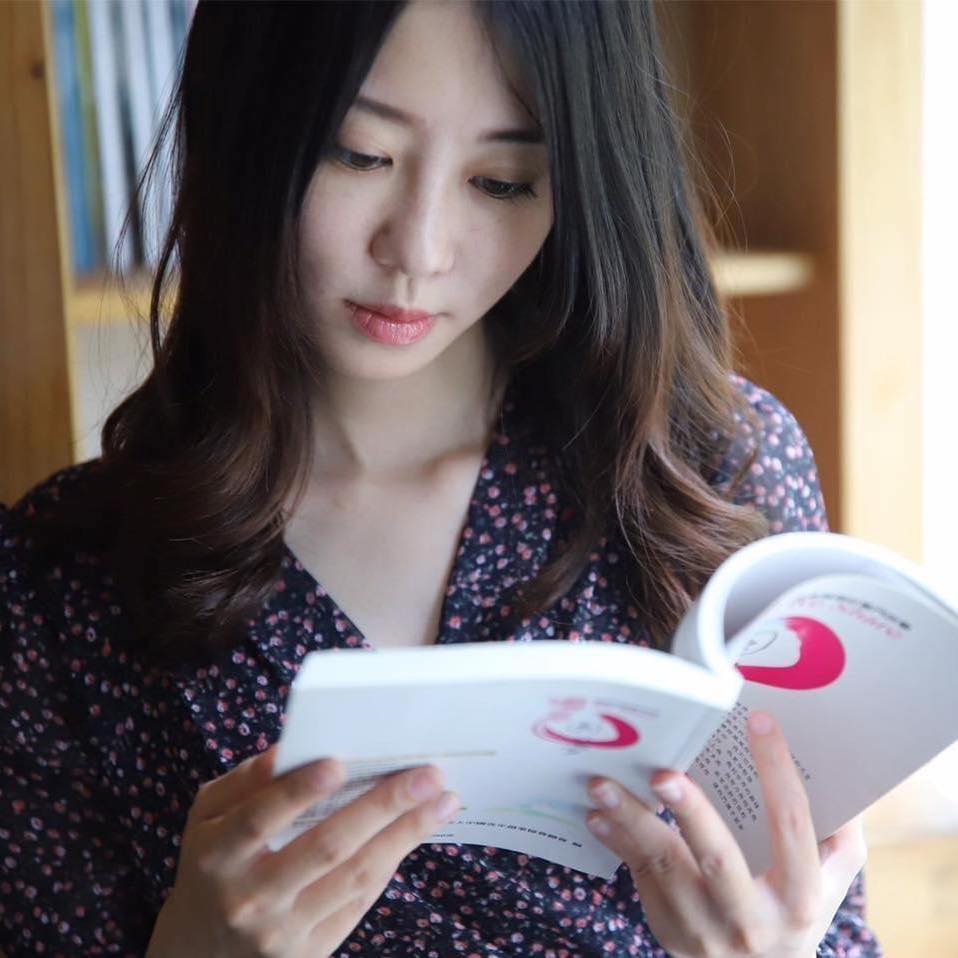 美女參選人尋求增重秘方 友回：我要封鎖你！