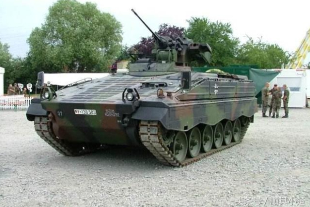 德國「黃鼠狼」步兵戰車。 圖 : 翻攝自頭條號/順其小楚
