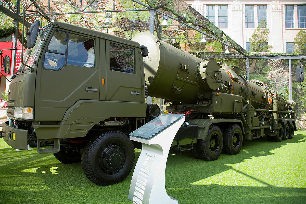 解放軍東風-21/CSS-5發射車。 圖 : 翻攝自維基百科