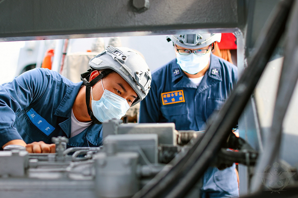 海軍淡江軍艦實施射擊前檢查。 圖：國防部提供