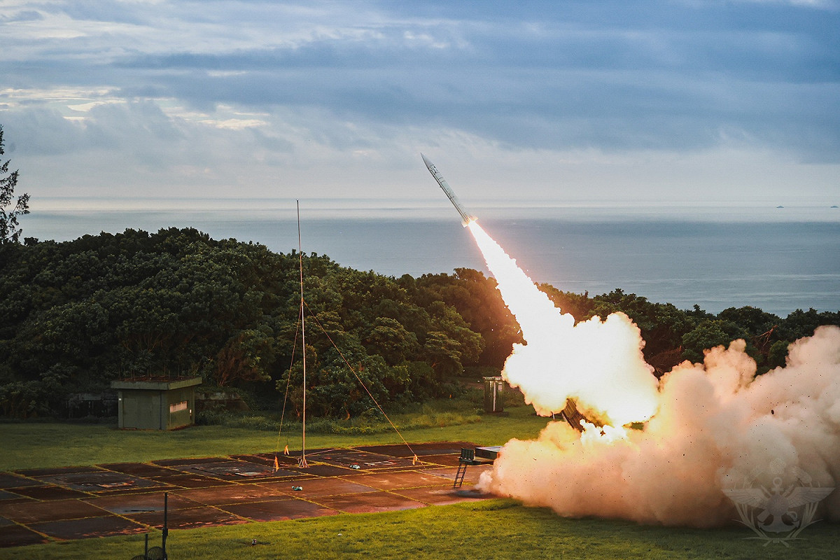 空軍防空部發射天弓一型飛彈。 圖：國防部提供（資料照）