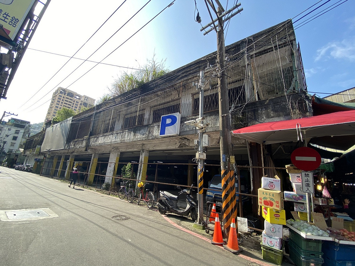 新店惠國市場現況老舊閒置使用。 圖：新北市城鄉局提供