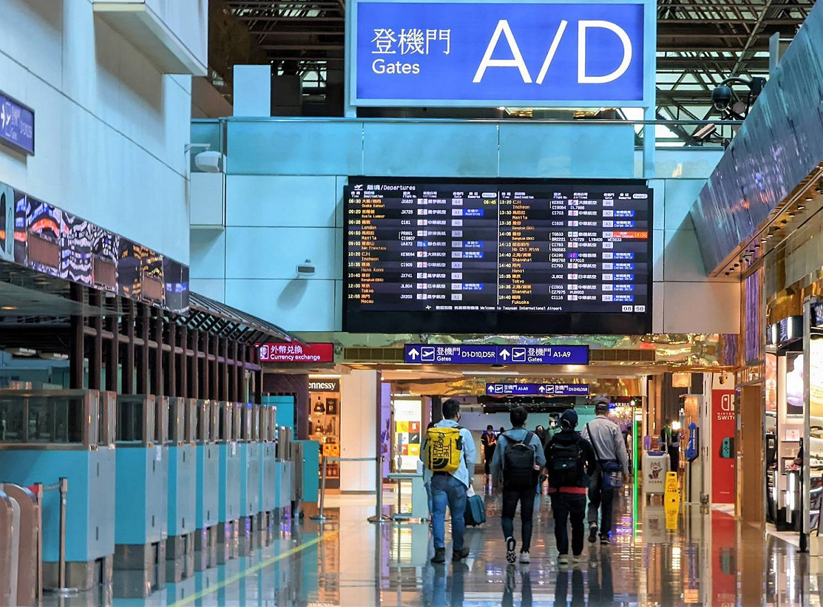 台灣邊境即將鬆綁，交通部長王國材表示，屆時單週入境上限有望提高至2.5萬人（資料照）。 圖：桃園機場公司／提供
