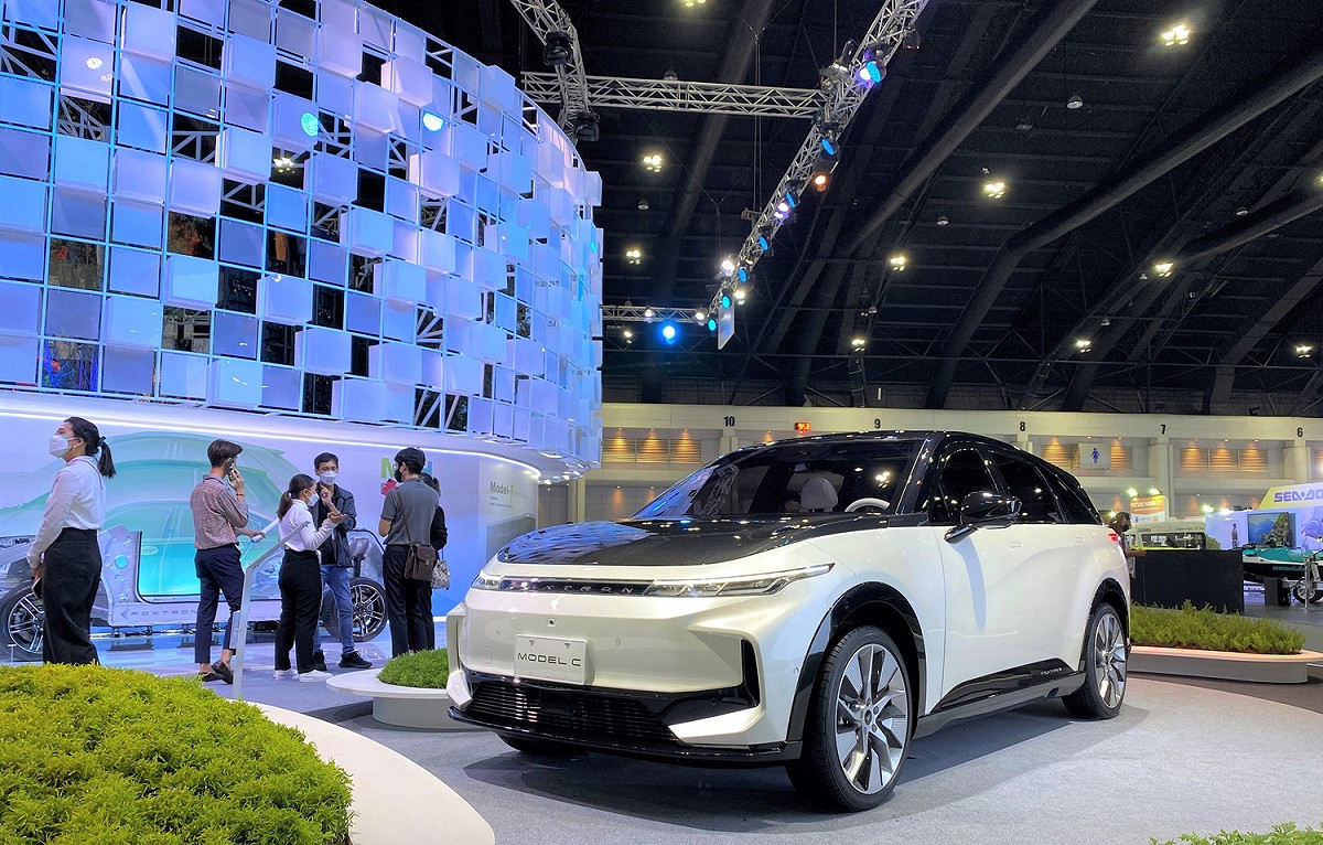 鴻海首款電動休旅車Model Ｃ，將於10月開始預售。 圖：取自鴻海臉書