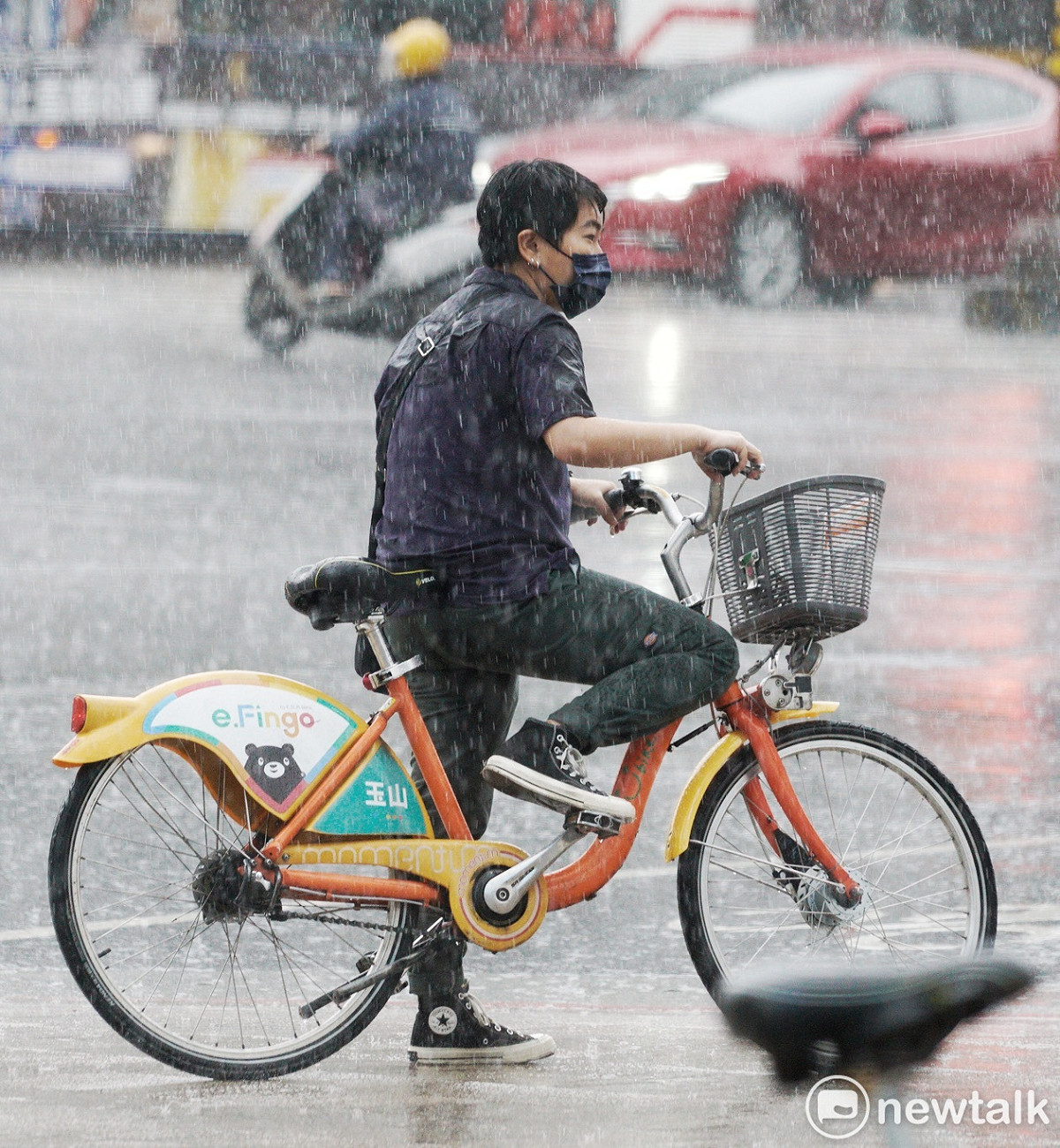 今日起至6/5各地要留意午後大雷雨（資料照）。 圖：張良一/攝