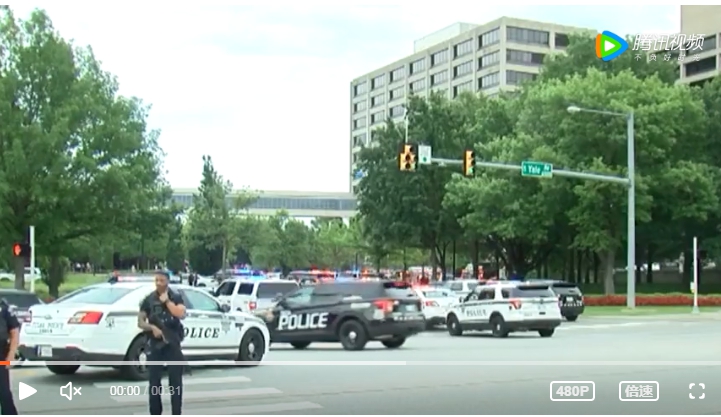 美奧克拉荷馬州發生醫院槍擊案，警方封鎖現場，含槍手在內已5人死亡。 圖 : 翻攝自騰訊視頻