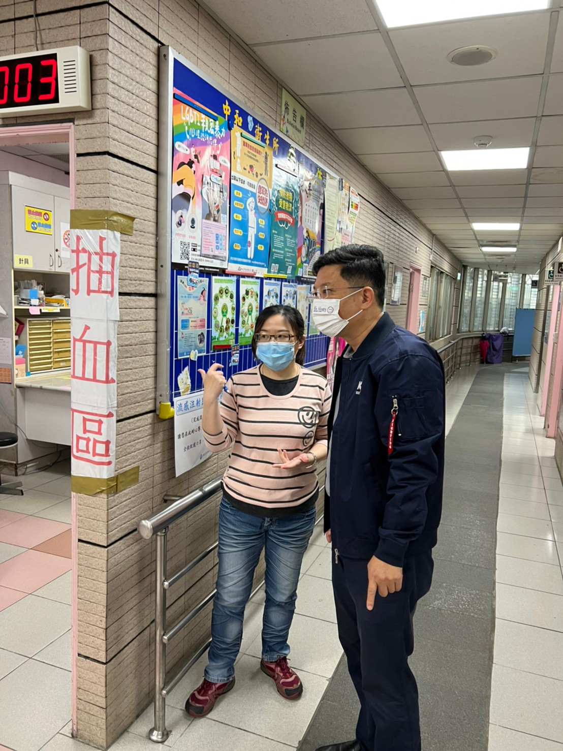 金瑞龍說，兒童重症專責醫師人力不足是長久以來的事實，但我們要往前看，盡速補足這些兒童重症專責醫師人力，尤其是偏鄉地區，也要照顧到，將醫療量能做妥適的安排。 圖：金瑞龍辦公室提供