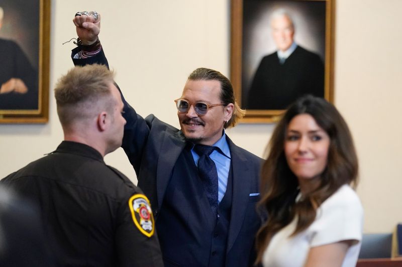 強尼戴普（Johnny Depp）與前妻安柏赫德（Amber Heard ）的相關誹謗官司將在Discovery 播出。 圖／美聯社／達志影像