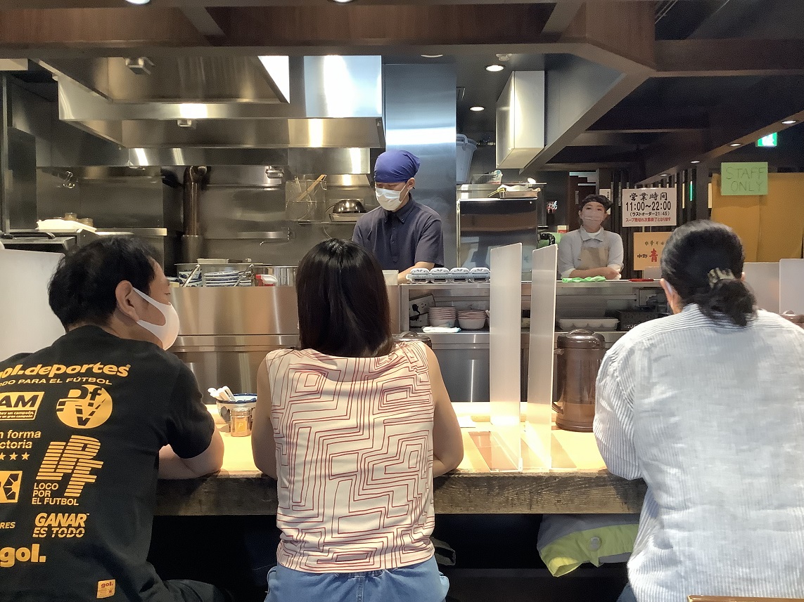 日本許多小吃店都表示至今獨力吸收漲價已達極限。