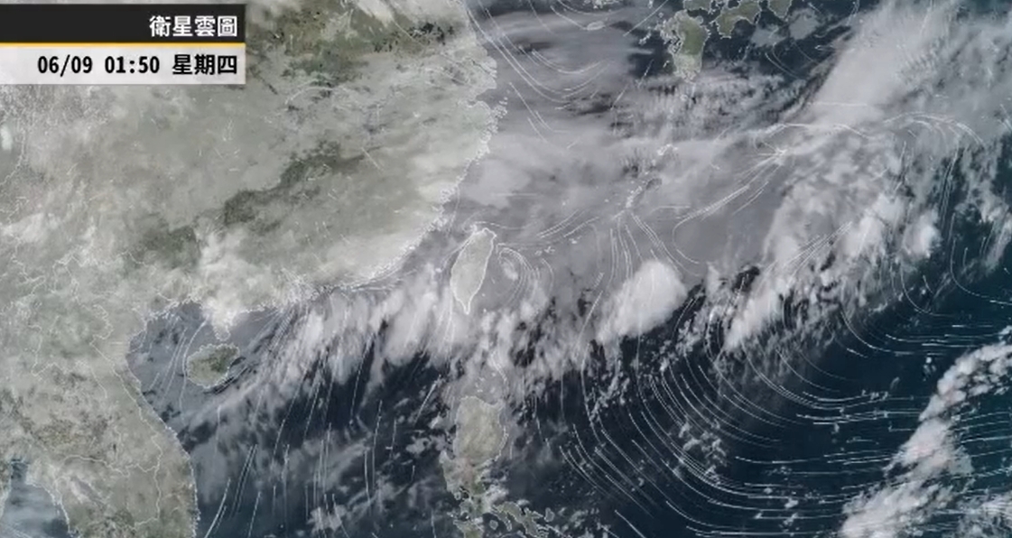 氣象專家彭啟明表示，今日起梅雨鋒面逐漸北移，各地降雨空檔增多。 圖：擷取自彭啟明臉書